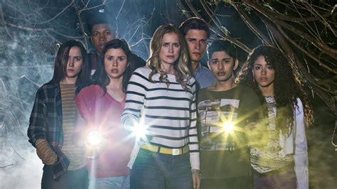 Dead of Summer .